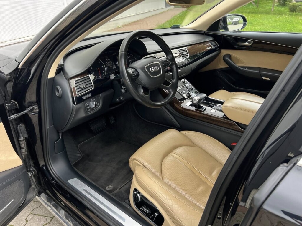 Audi A8 3.0 T Quattro - zdjęcie 4