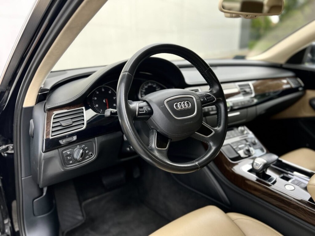 Audi A8 3.0 T Quattro - zdjęcie 7