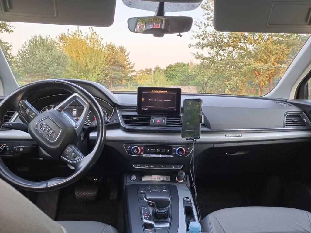 Audi Q5 2.0 TFSI Quattro - zdjęcie 6